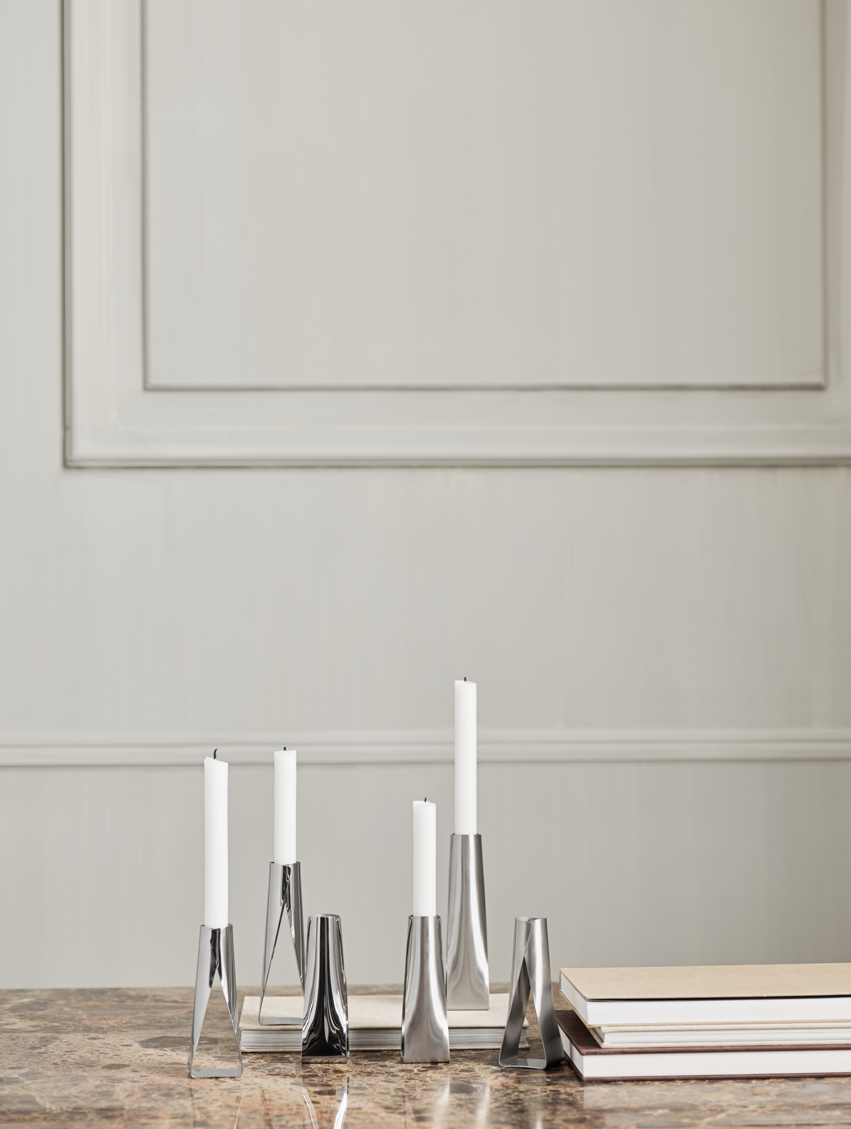Lily Candleholder, Classic