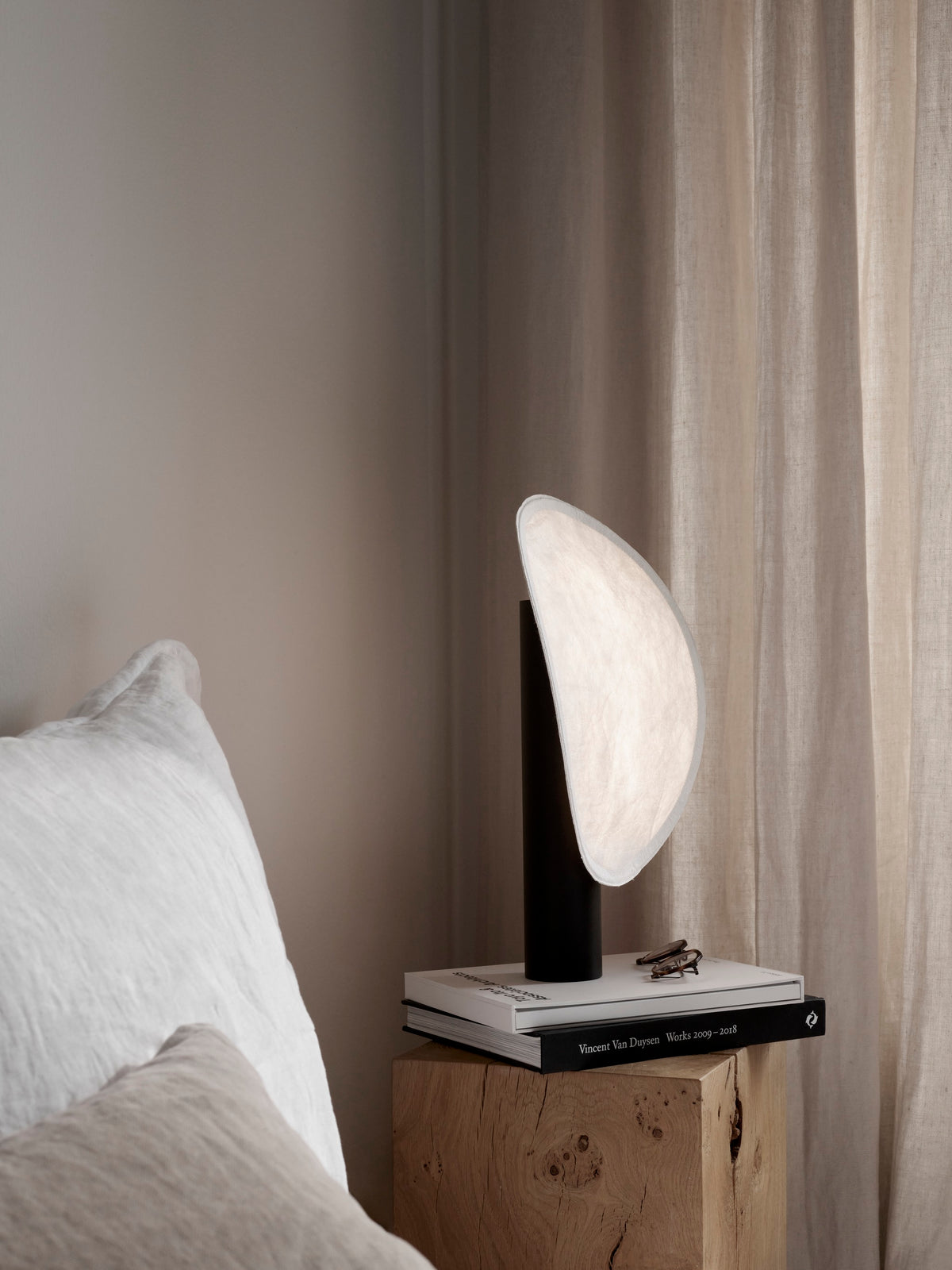 Tense Portable Table Lamp, Black